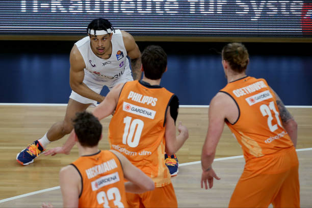 冷静与拼搏 冷静与拼搏